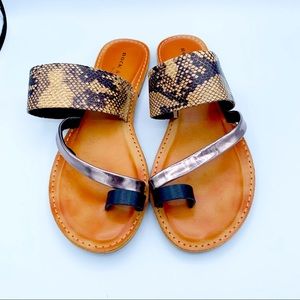 🏷️ NEW Rock & Candy by ZiGi Billyne Snake Print Sandals 7